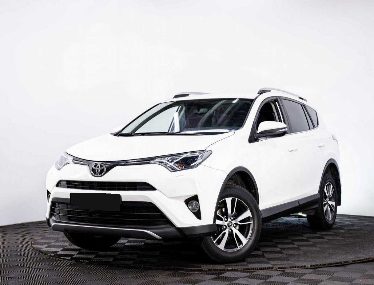 Toyota RAV4 с пробегом — 2017 год. Посмотреть фото