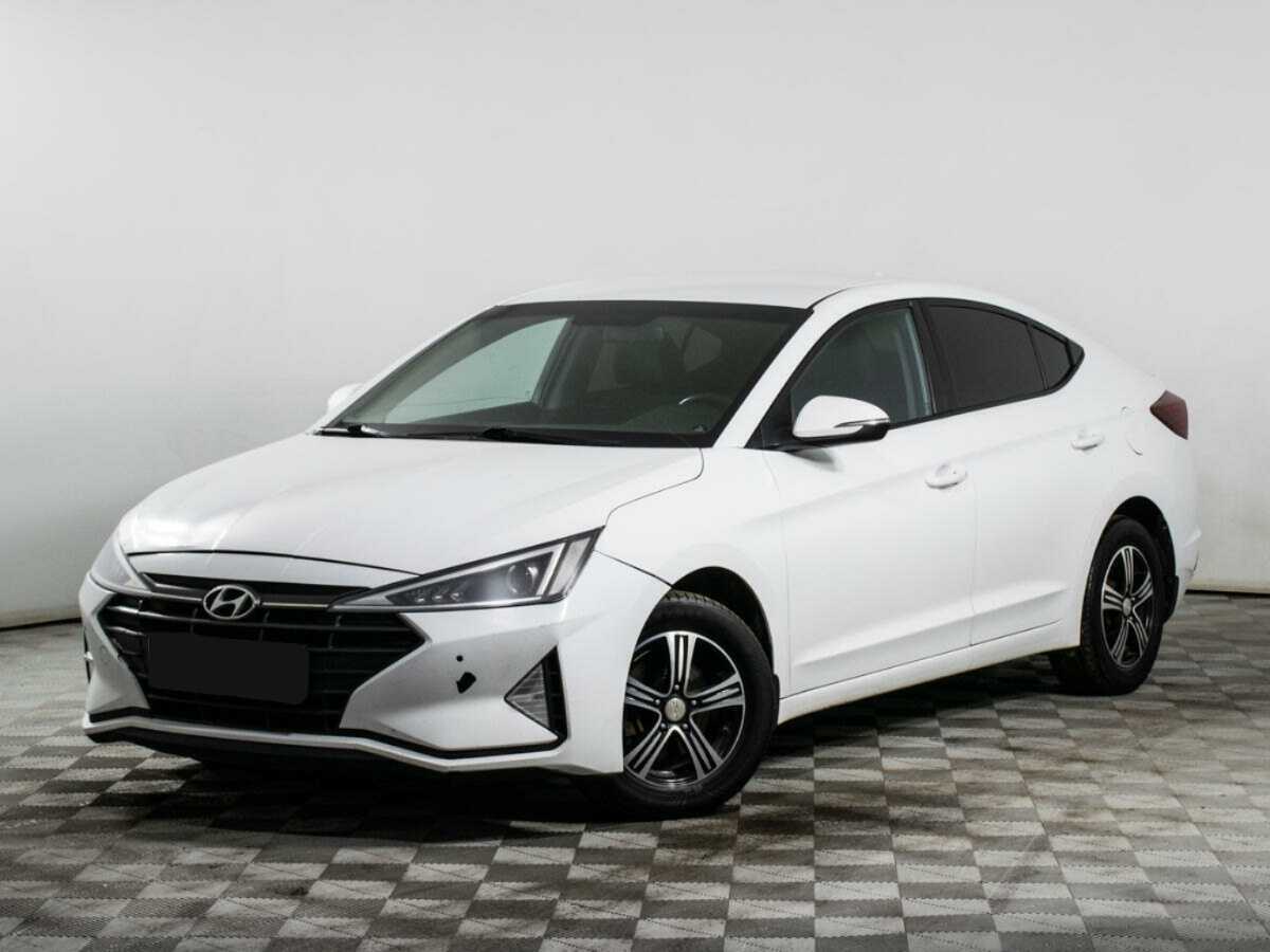 Hyundai Elantra с пробегом — 2019 год. Фото: #0