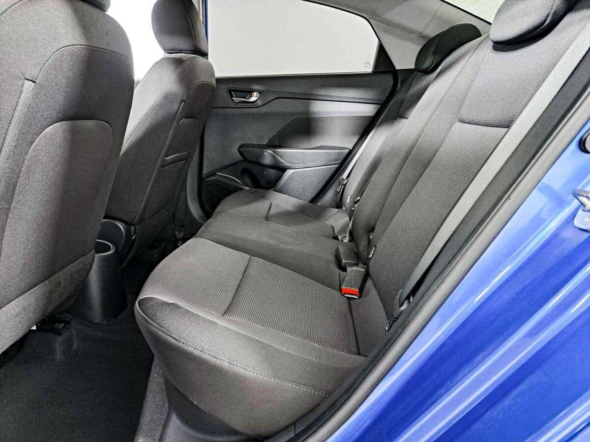 Hyundai Solaris с пробегом — 2019 год. Фото: #9