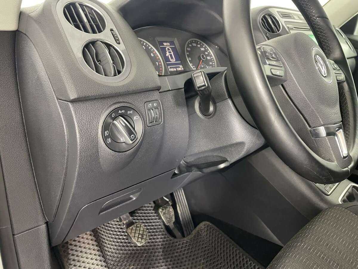 Volkswagen Tiguan с пробегом — 2014 год. Фото: #6