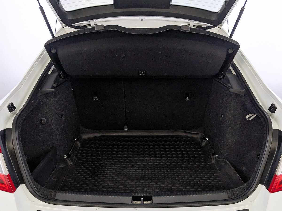 Skoda Octavia с пробегом — 2018 год. Фото: #9