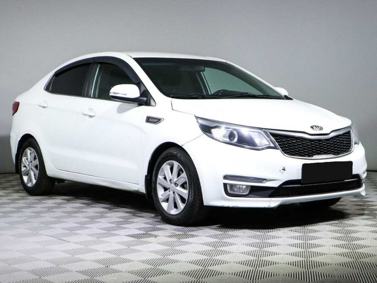 Kia Rio с пробегом — 2016 год. Фото: #2