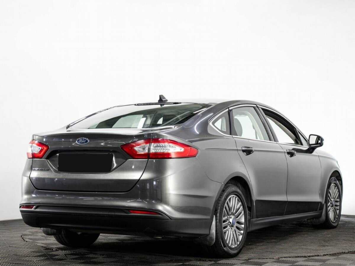 Ford Mondeo с пробегом — 2017 год. Фото: #3