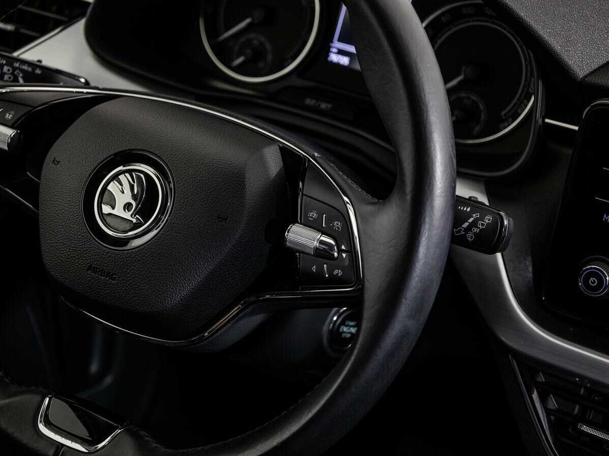Skoda Rapid с пробегом — 2020 год. Фото: #14