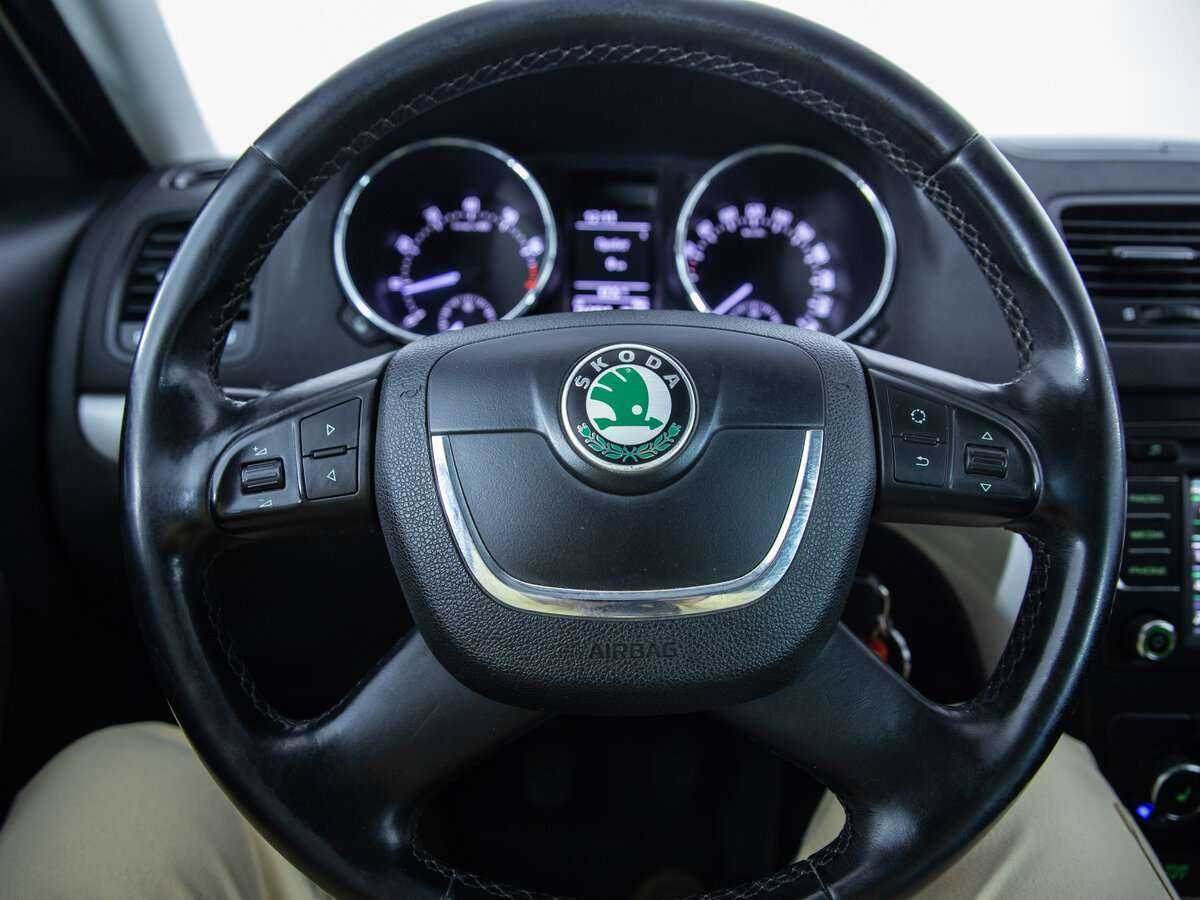 Skoda Yeti с пробегом — 2013 год. Фото: #8