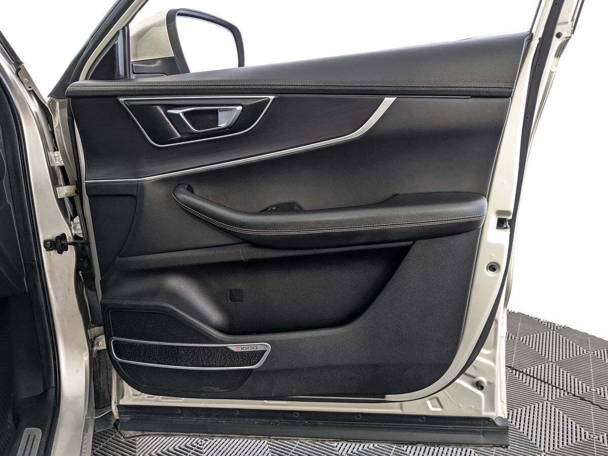 Chery Tiggo 8 с пробегом — 2021 год. Фото: #22