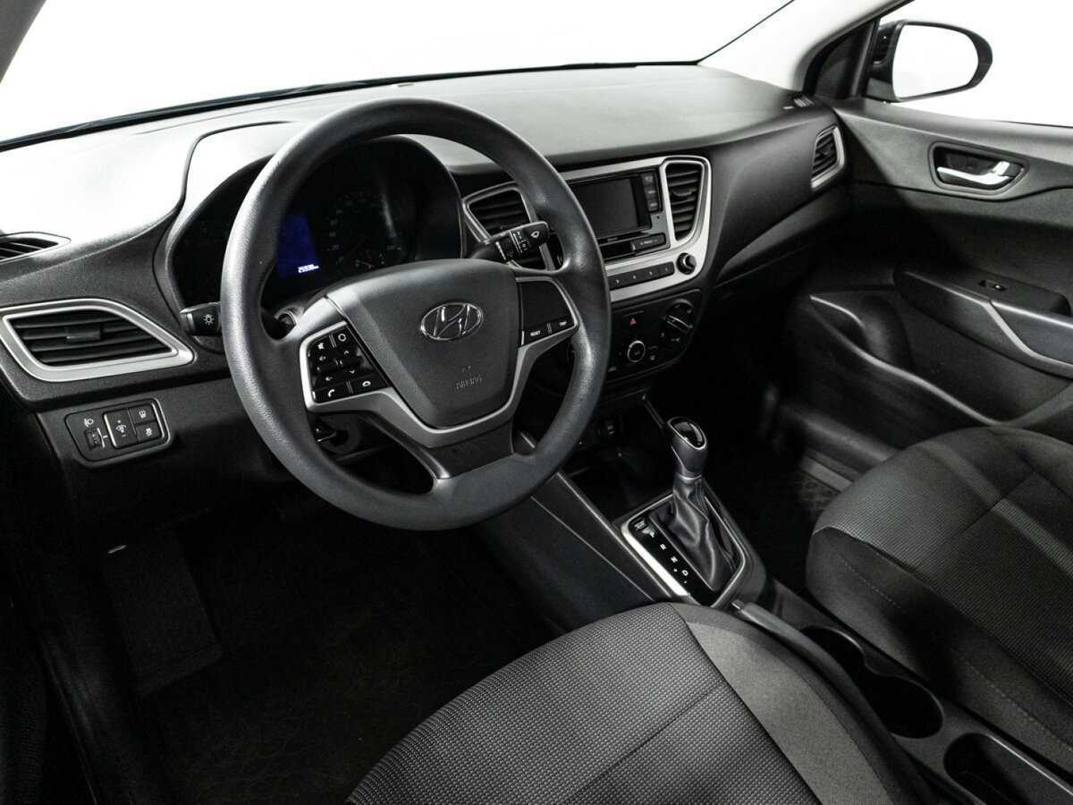 Hyundai Solaris с пробегом — 2020 год. Фото: #10