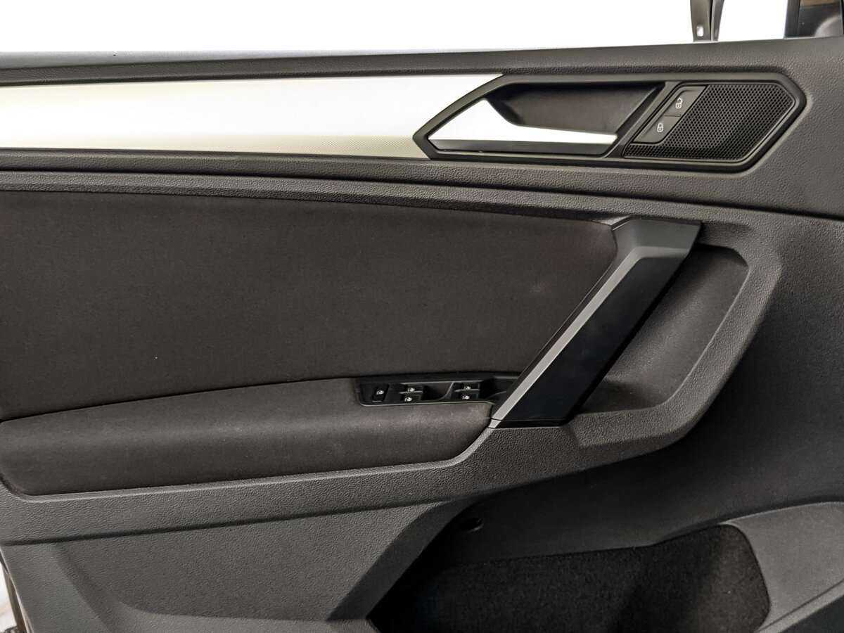 Volkswagen Tiguan с пробегом — 2020 год. Фото: #17