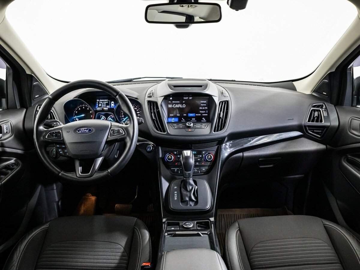 Ford Kuga с пробегом — 2018 год. Фото: #12