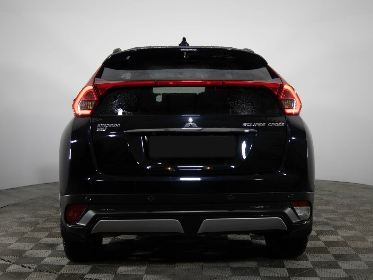 Mitsubishi Eclipse Cross с пробегом — 2019 год. Фото: #4