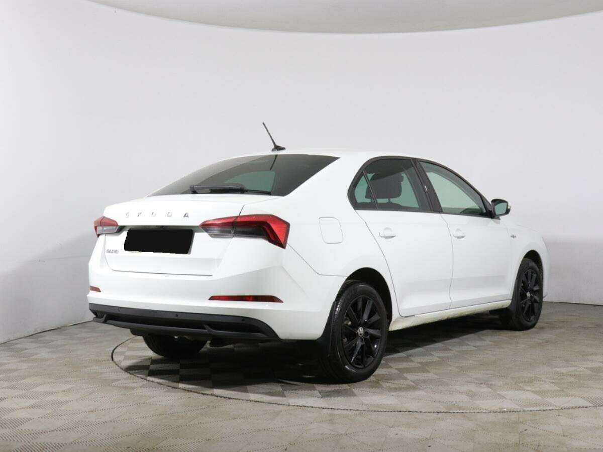 Skoda Rapid с пробегом — 2020 год. Фото: #3