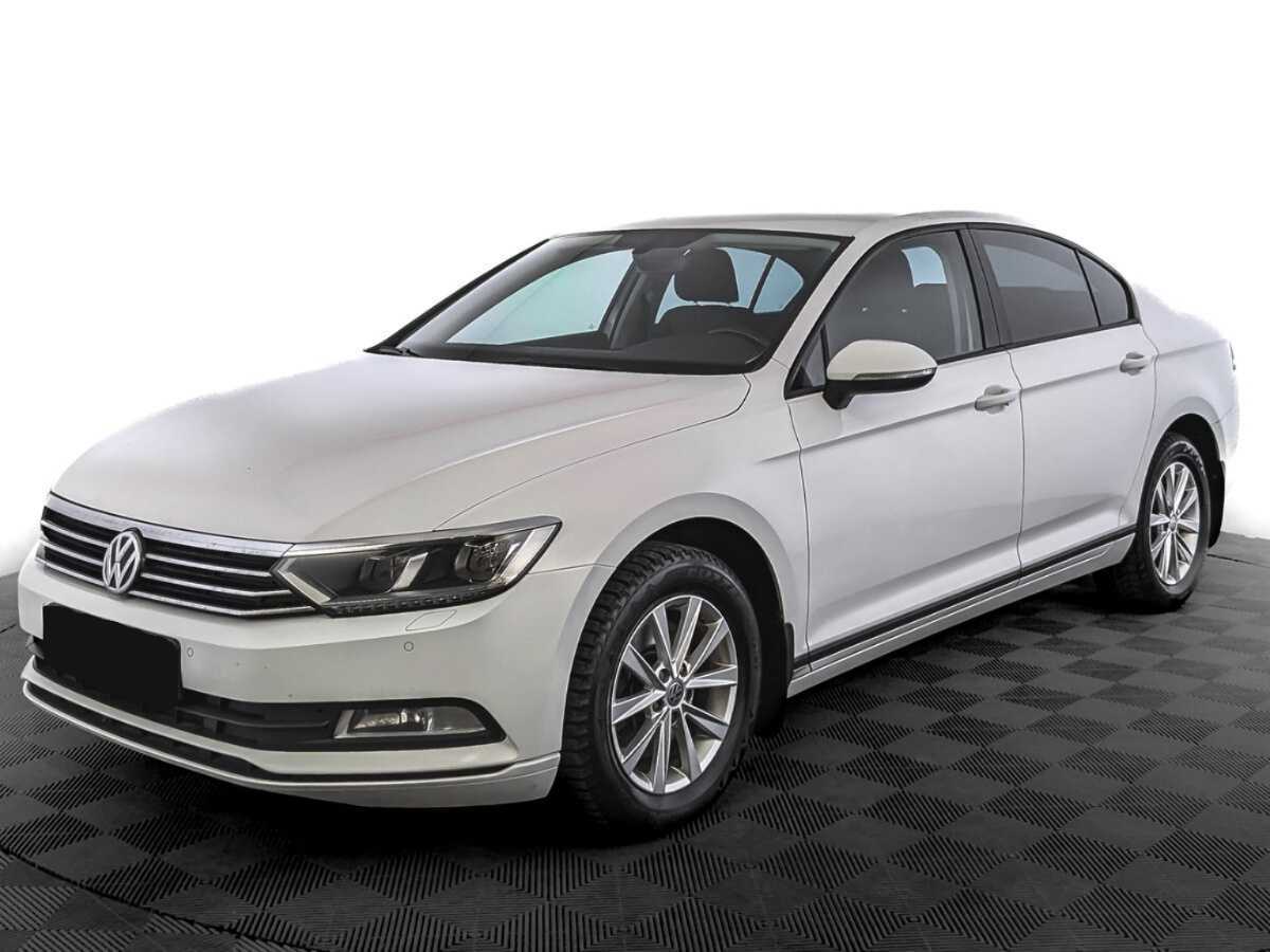 Volkswagen Passat с пробегом — 2016 год. Посмотреть фото