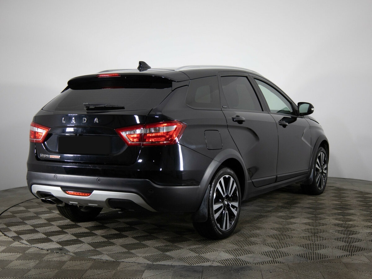 Lada (ВАЗ) Vesta с пробегом — 2021 год. Фото: #3