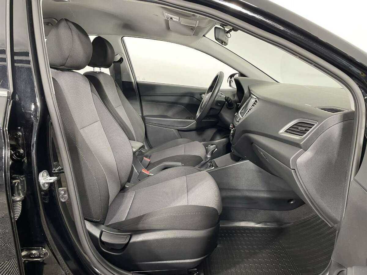 Hyundai Solaris с пробегом — 2020 год. Фото: #13