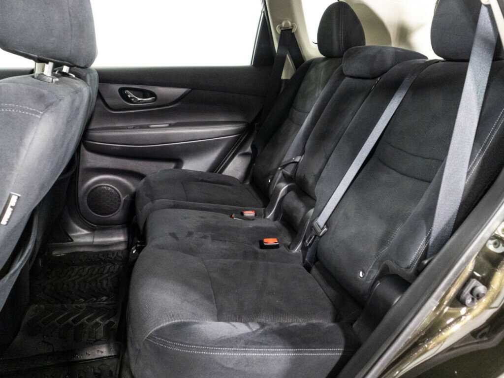 Nissan X-Trail с пробегом — 2015 год. Фото: #9