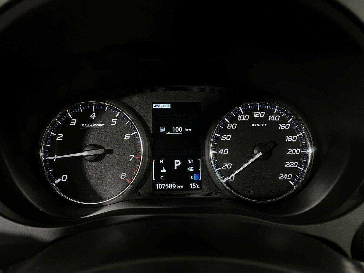 Mitsubishi Outlander с пробегом — 2018 год. Фото: #10