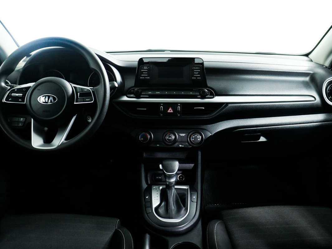 Kia Cerato с пробегом — 2019 год. Фото: #10