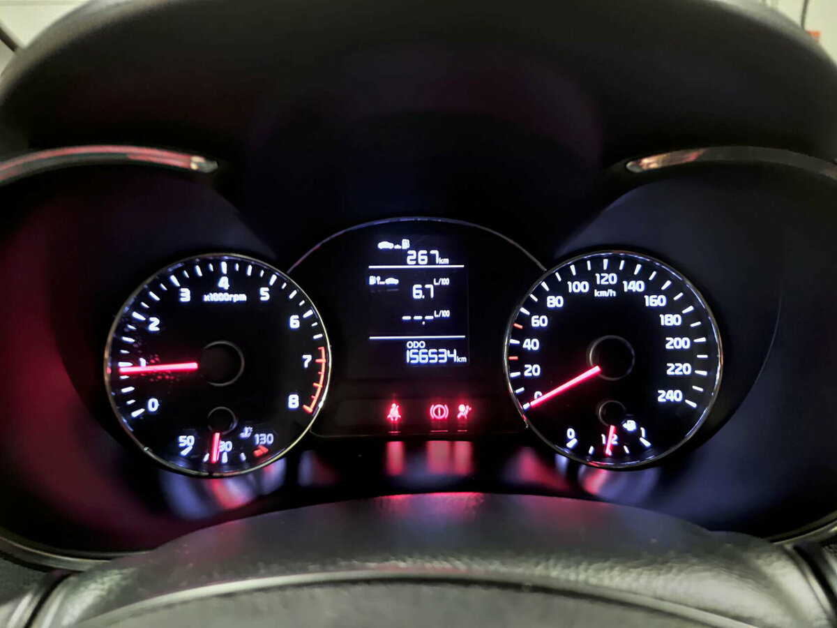 Kia Cerato с пробегом — 2013 год. Фото: #12