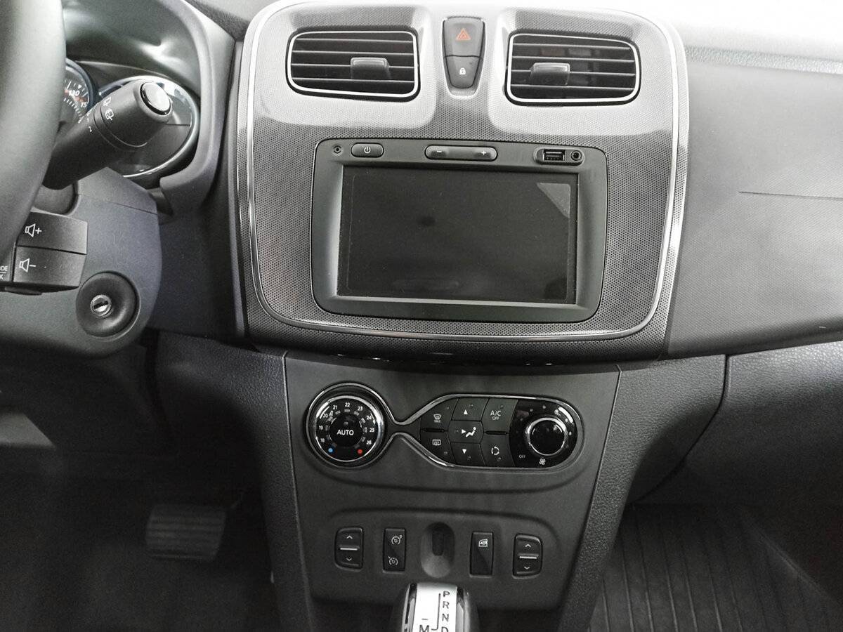 Renault Sandero с пробегом — 2020 год. Фото: #13