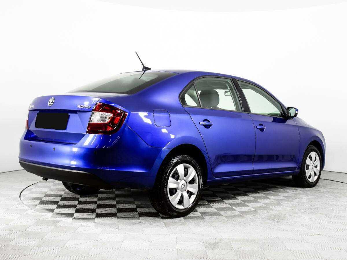 Skoda Rapid с пробегом — 2018 год. Фото: #4