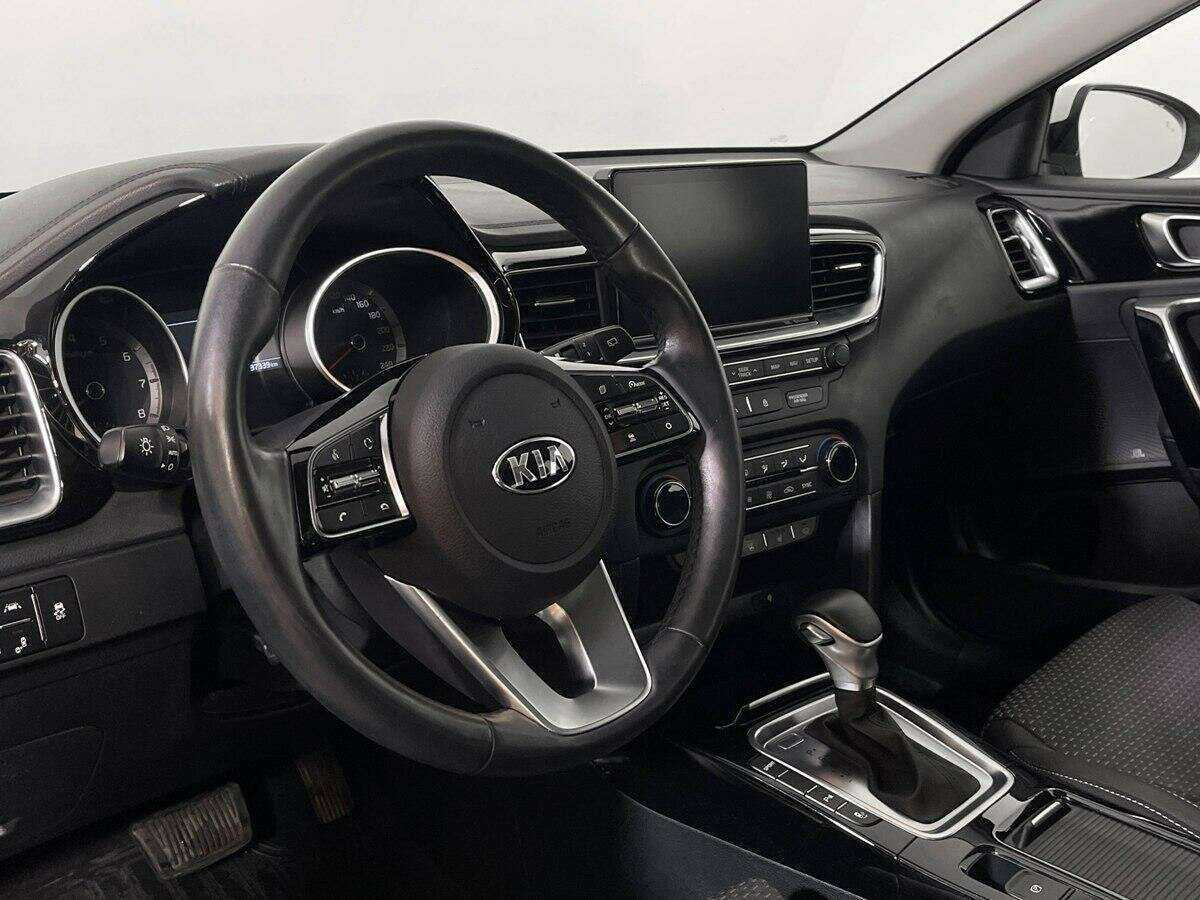 Kia Ceed с пробегом — 2018 год. Фото: #17