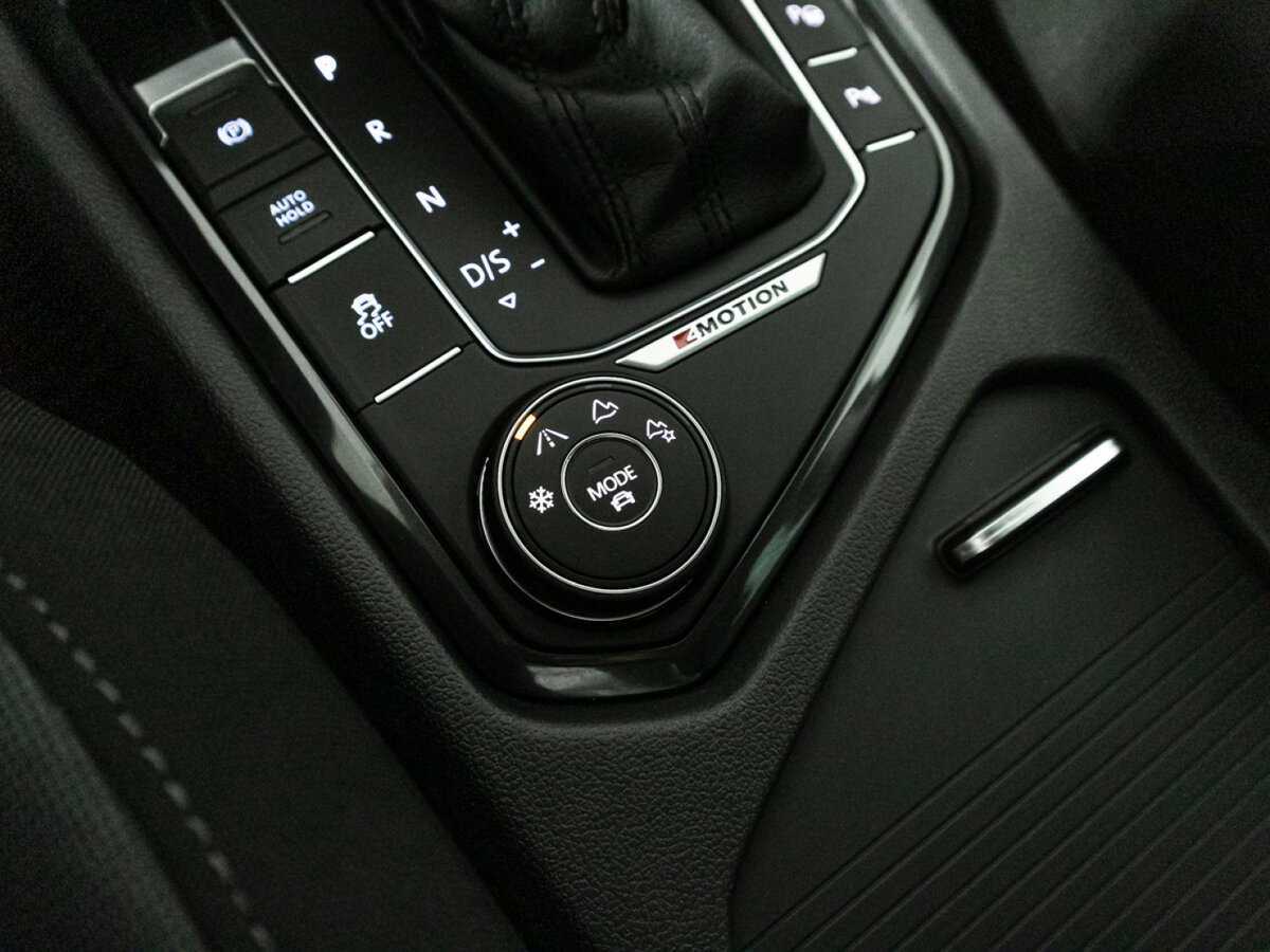 Volkswagen Tiguan с пробегом — 2017 год. Фото: #17
