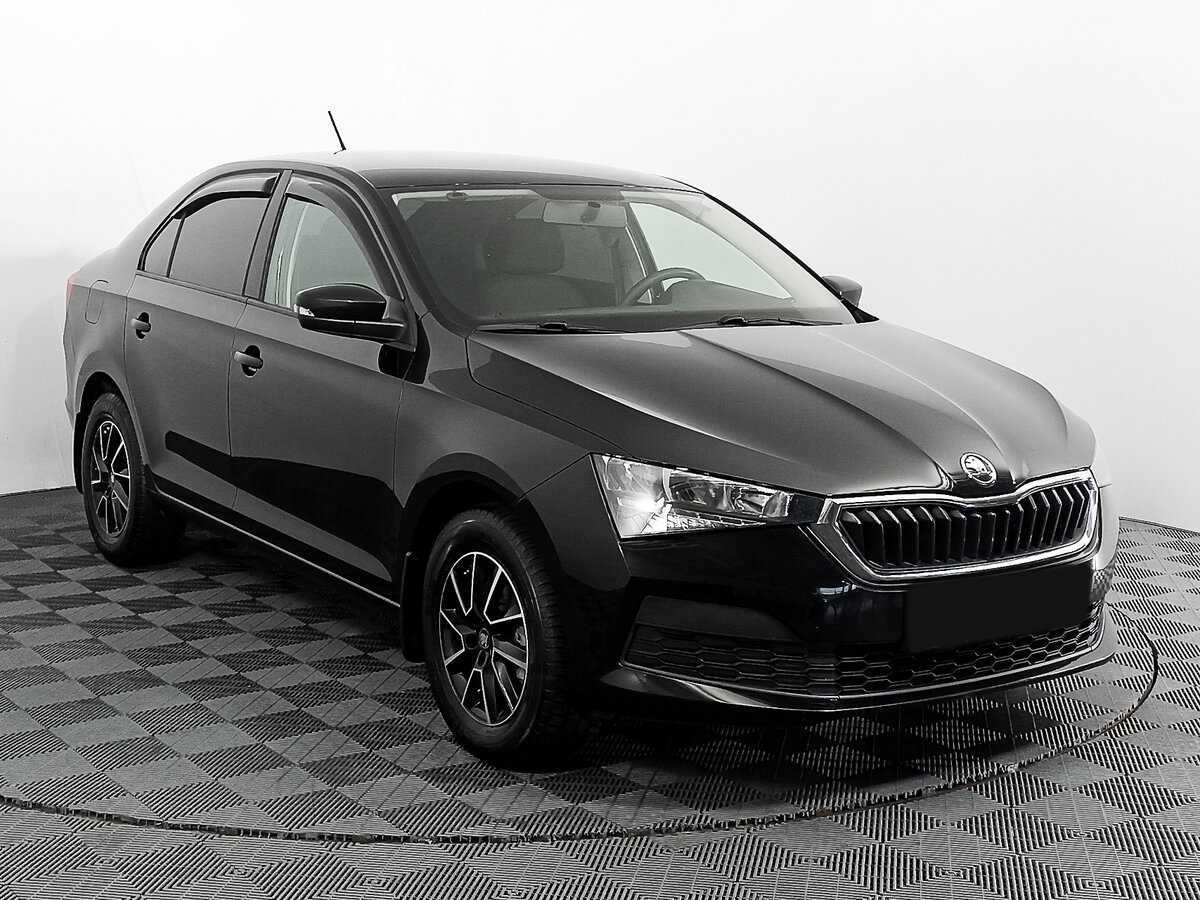 Skoda Rapid с пробегом — 2021 год. Фото: #2