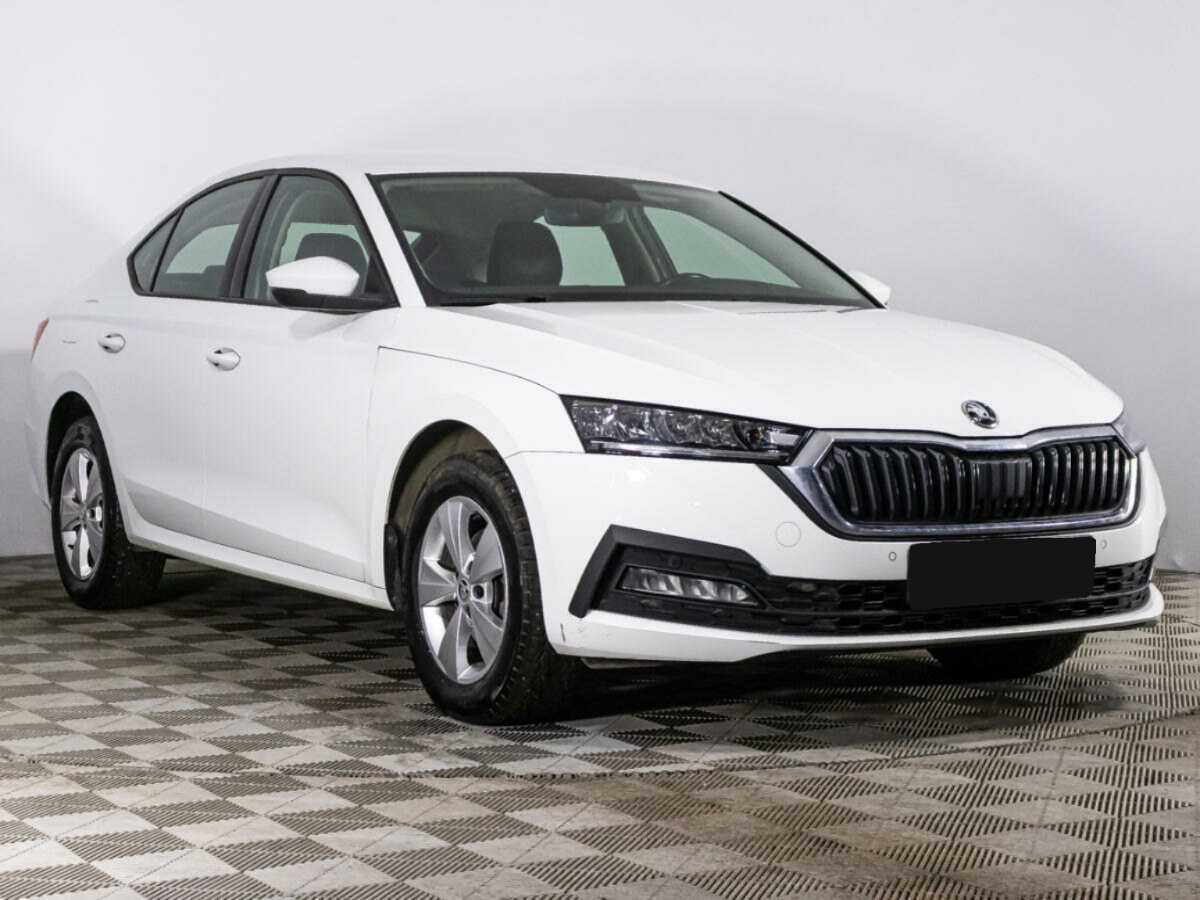 Skoda Octavia с пробегом — 2021 год. Фото: #2