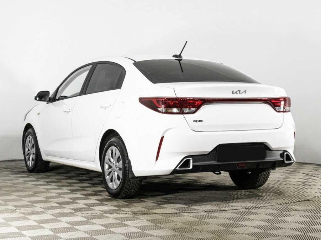 Kia Rio с пробегом — 2022 год. Фото: #6