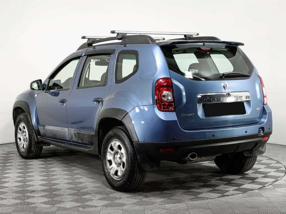 Renault Duster с пробегом — 2013 год. Фото: #6