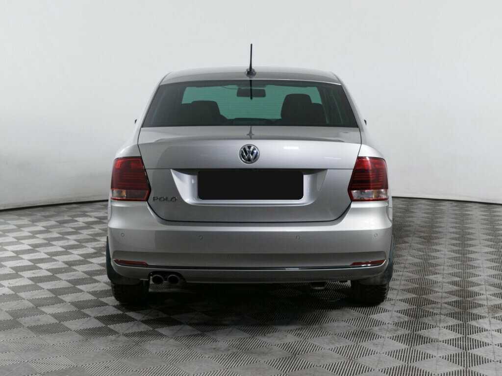 Volkswagen Polo с пробегом — 2019 год. Фото: #4