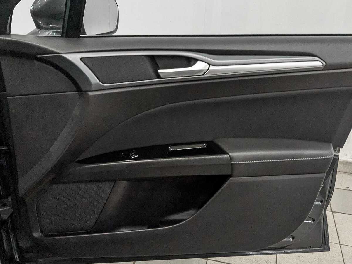 Ford Mondeo с пробегом — 2018 год. Фото: #23