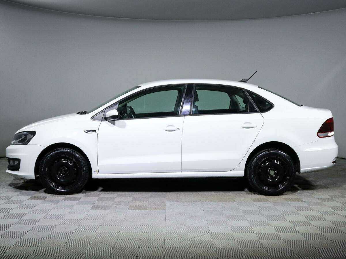 Volkswagen Polo с пробегом — 2019 год. Фото: #6