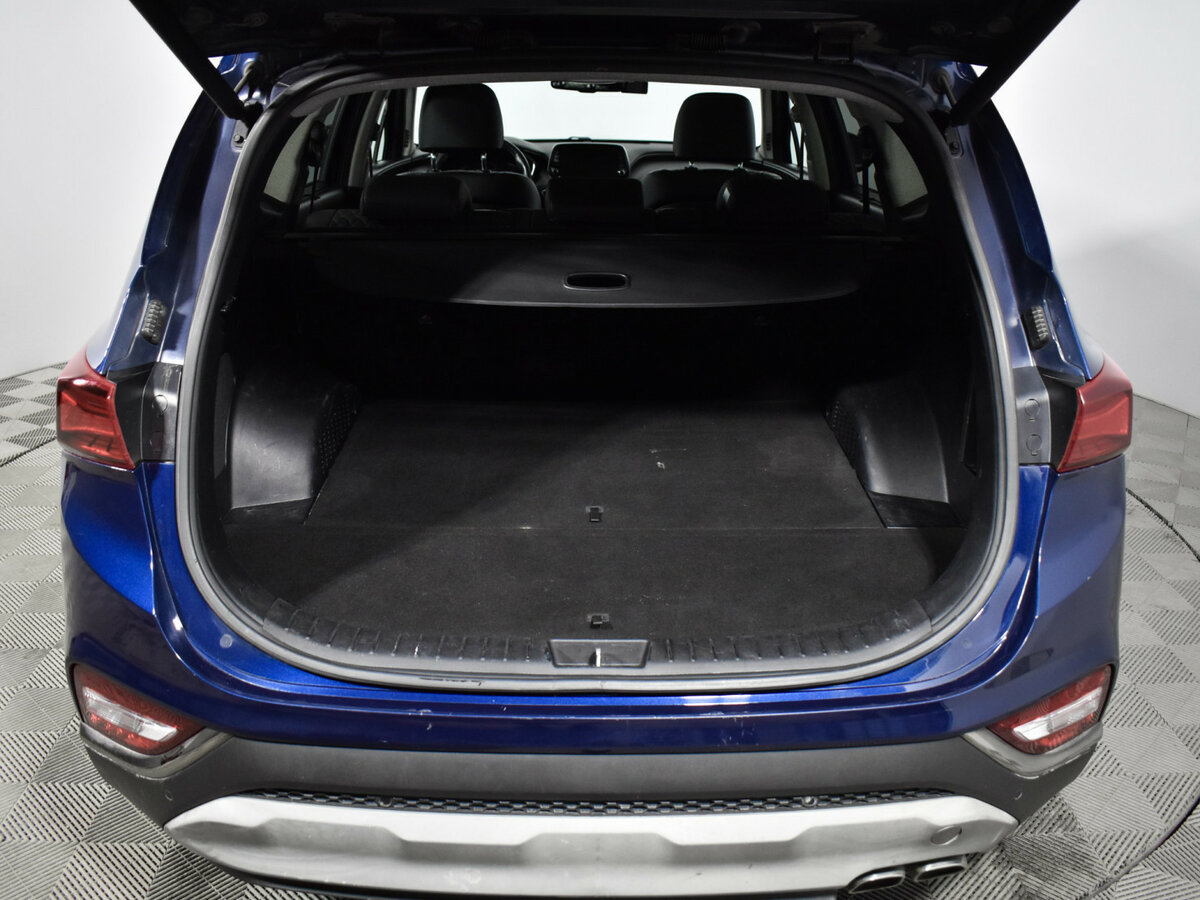 Hyundai Santa Fe с пробегом — 2019 год. Фото: #20
