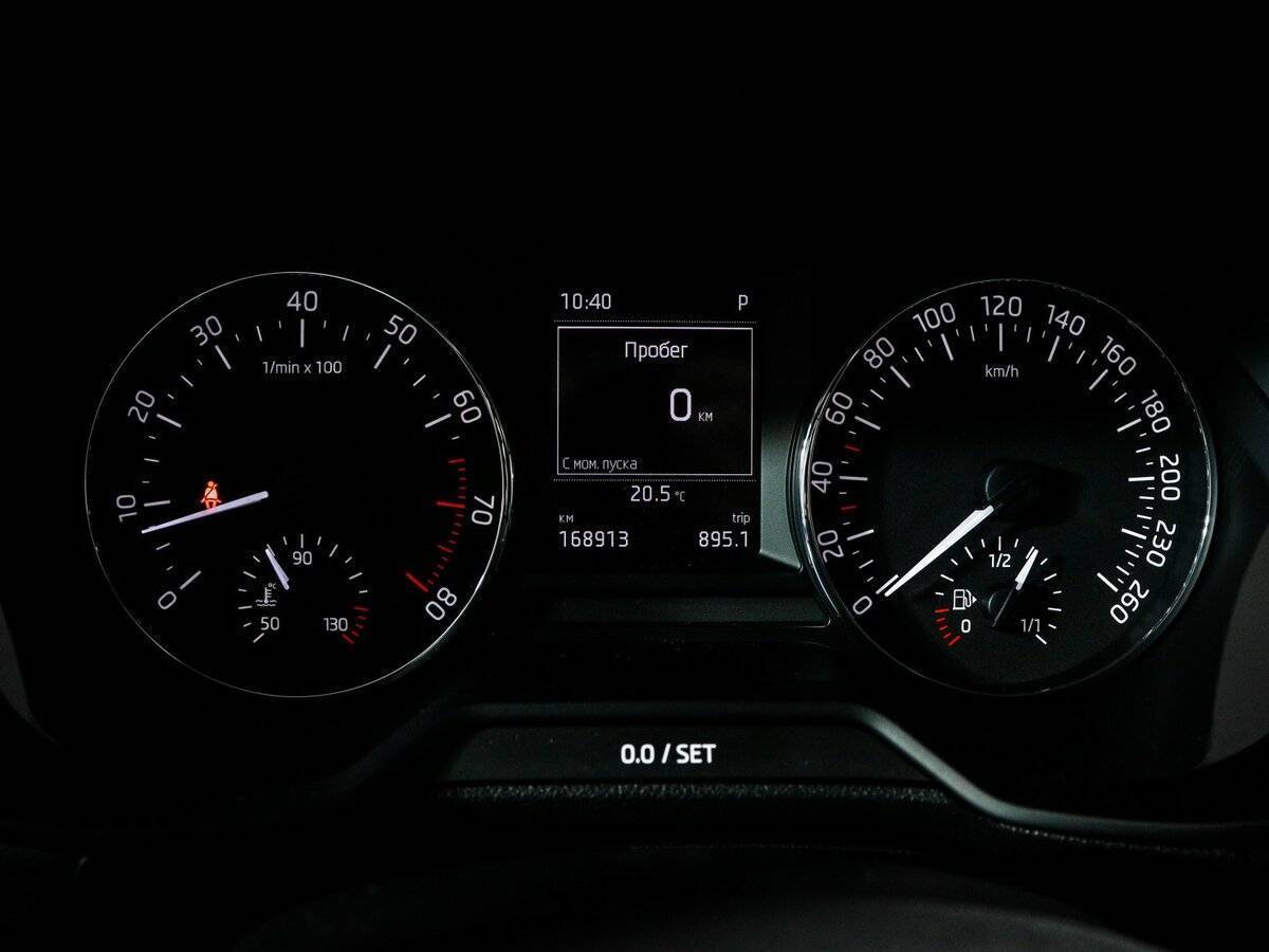 Skoda Octavia с пробегом — 2014 год. Фото: #10