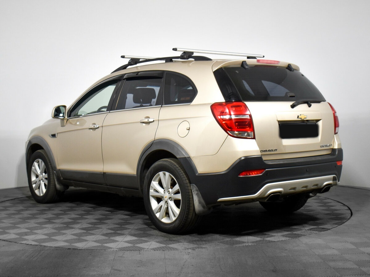 Chevrolet Captiva с пробегом — 2013 год. Фото: #5