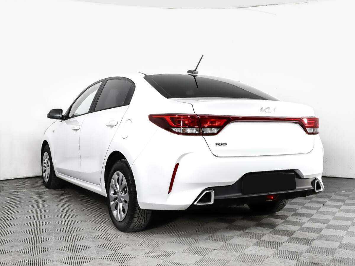 Kia Rio с пробегом — 2021 год. Фото: #6