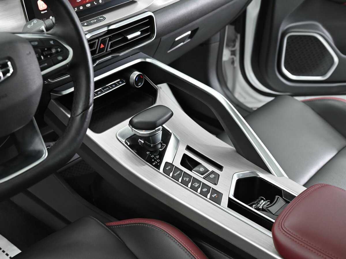 Geely Coolray с пробегом — 2022 год. Фото: #12