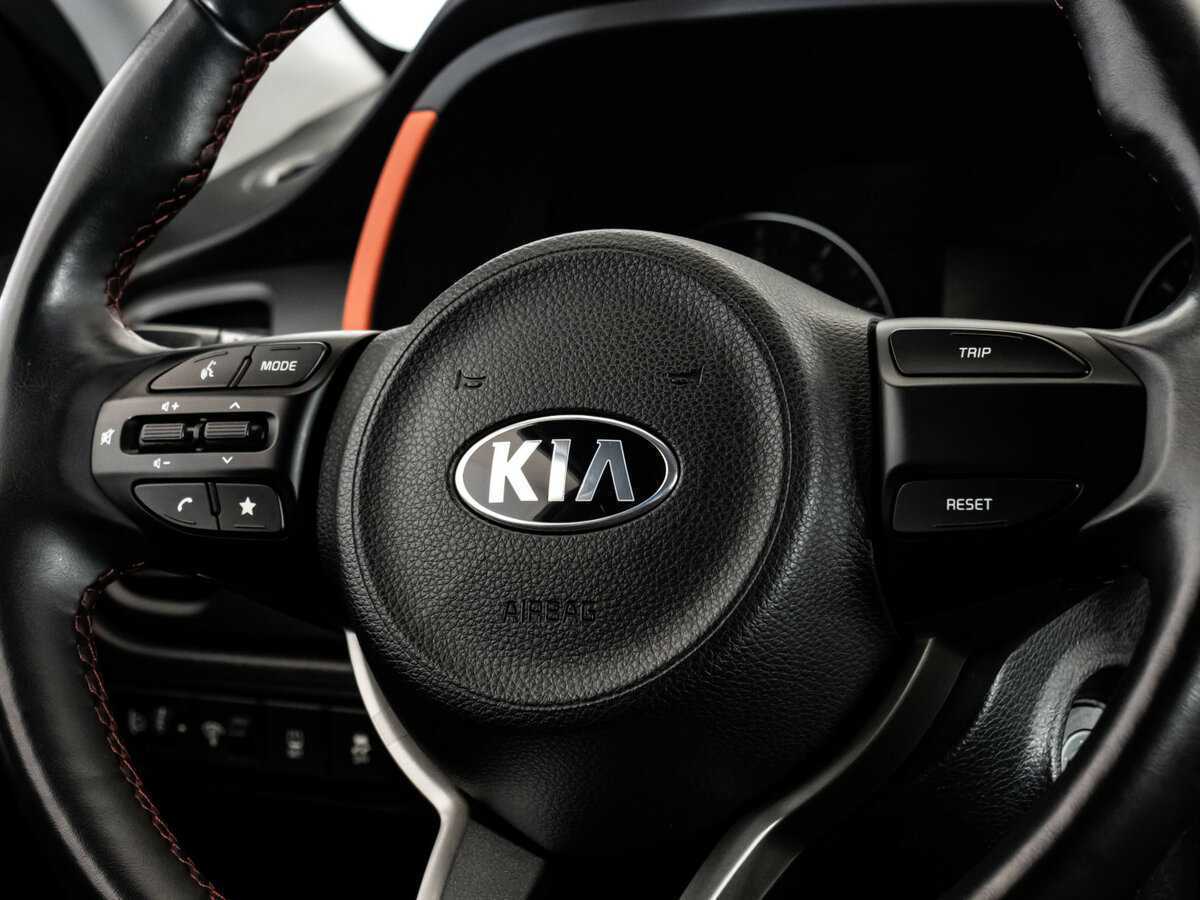 Kia Rio с пробегом — 2020 год. Фото: #10