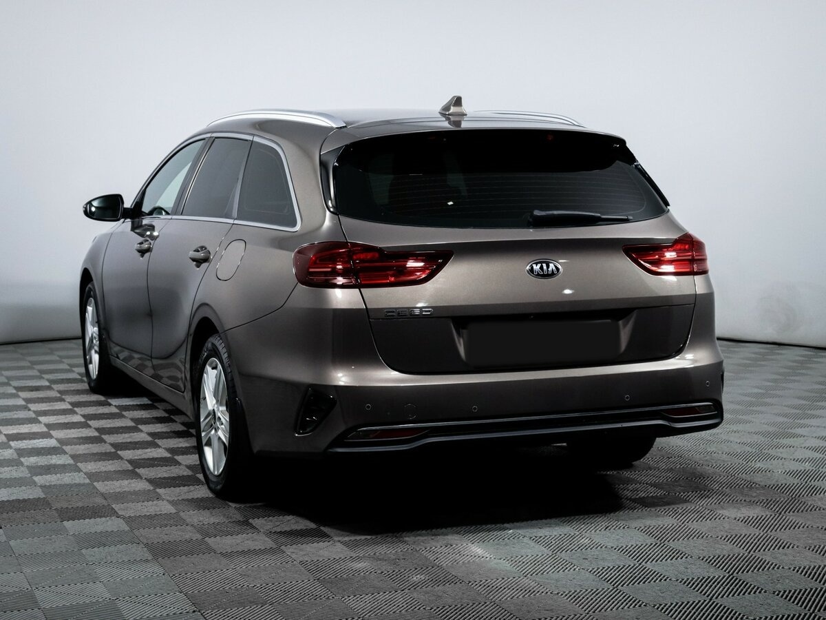 Kia Ceed с пробегом — 2020 год. Фото: #5