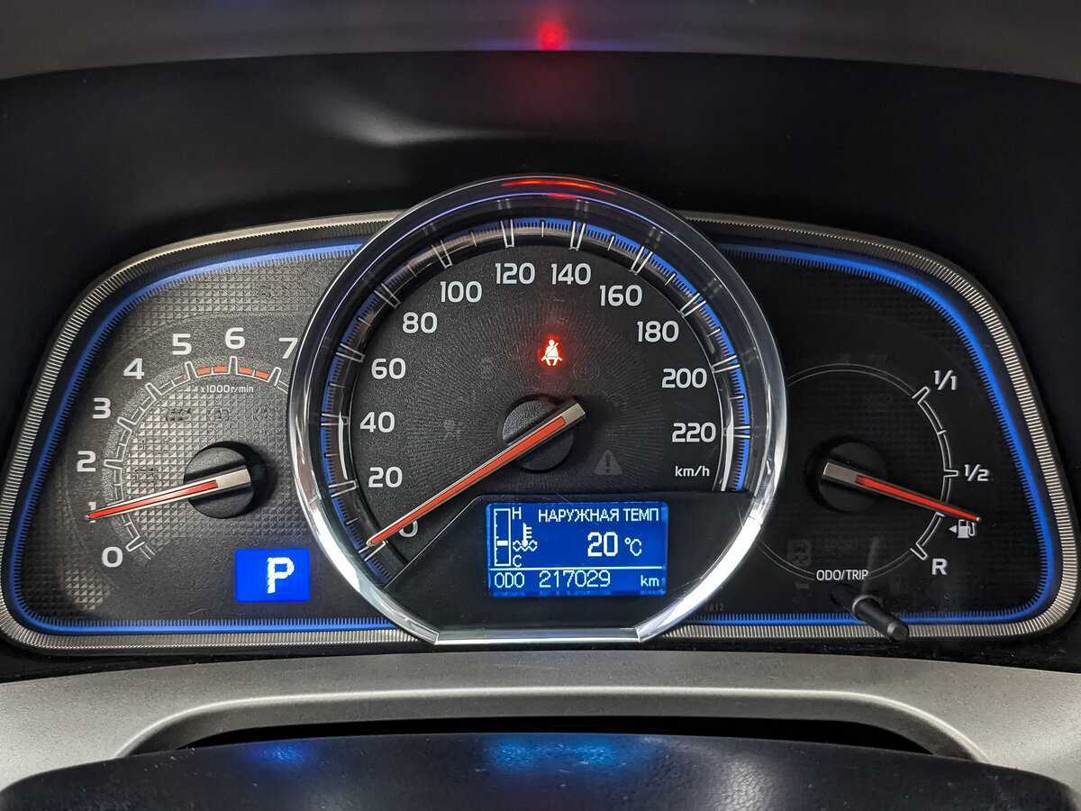 Toyota RAV4 с пробегом — 2013 год. Фото: #11