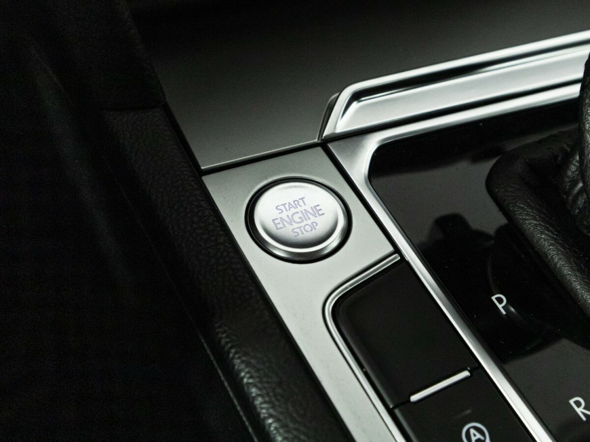 Volkswagen Passat с пробегом — 2019 год. Фото: #15