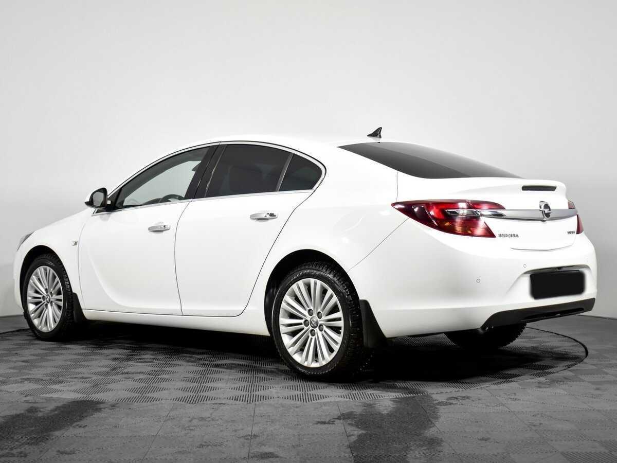 Opel Insignia с пробегом — 2014 год. Фото: #6