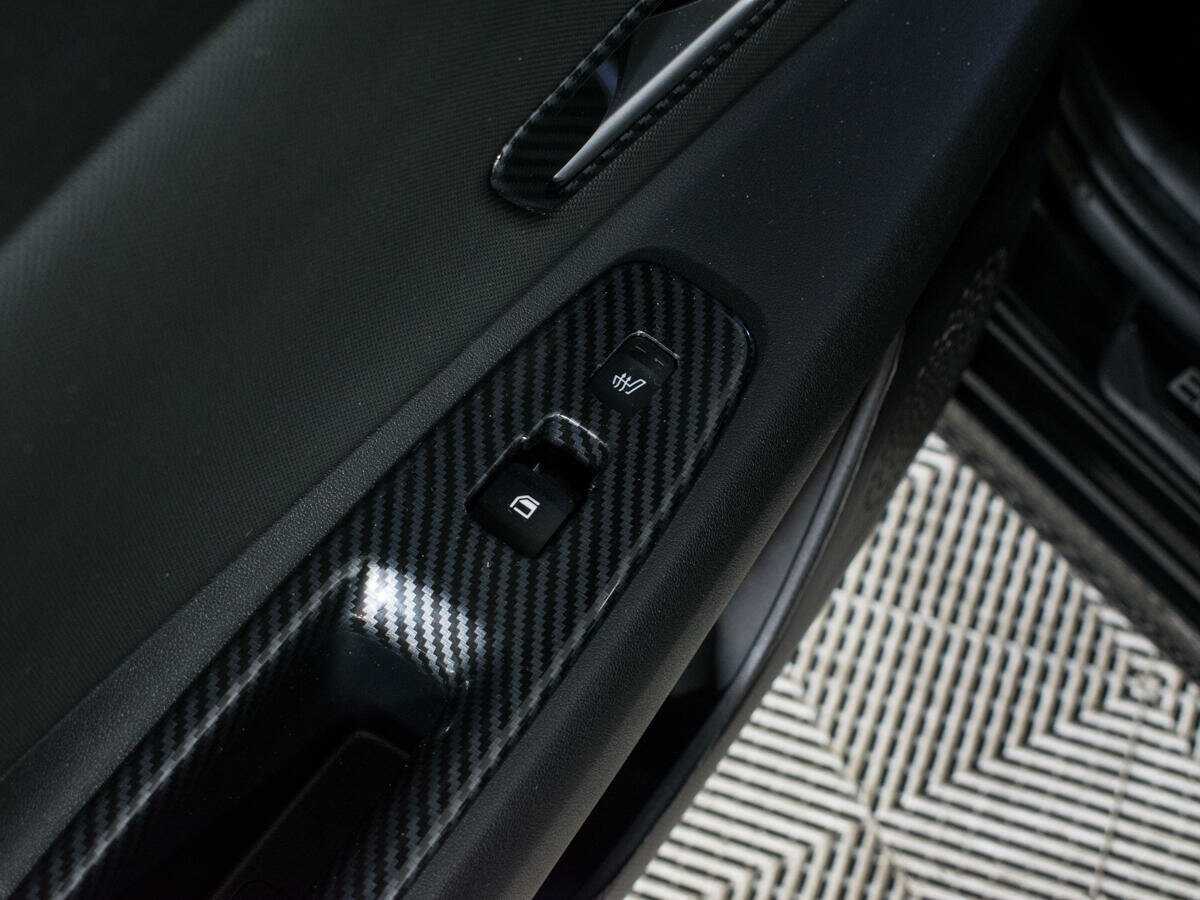 Hyundai Elantra с пробегом — 2020 год. Фото: #14