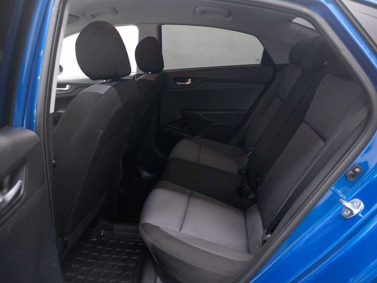 Hyundai Solaris с пробегом — 2021 год. Фото: #10