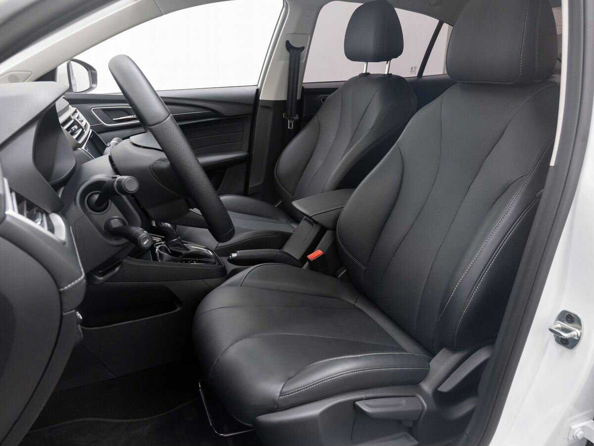 MG 5 с пробегом — 2023 год. Фото: #9