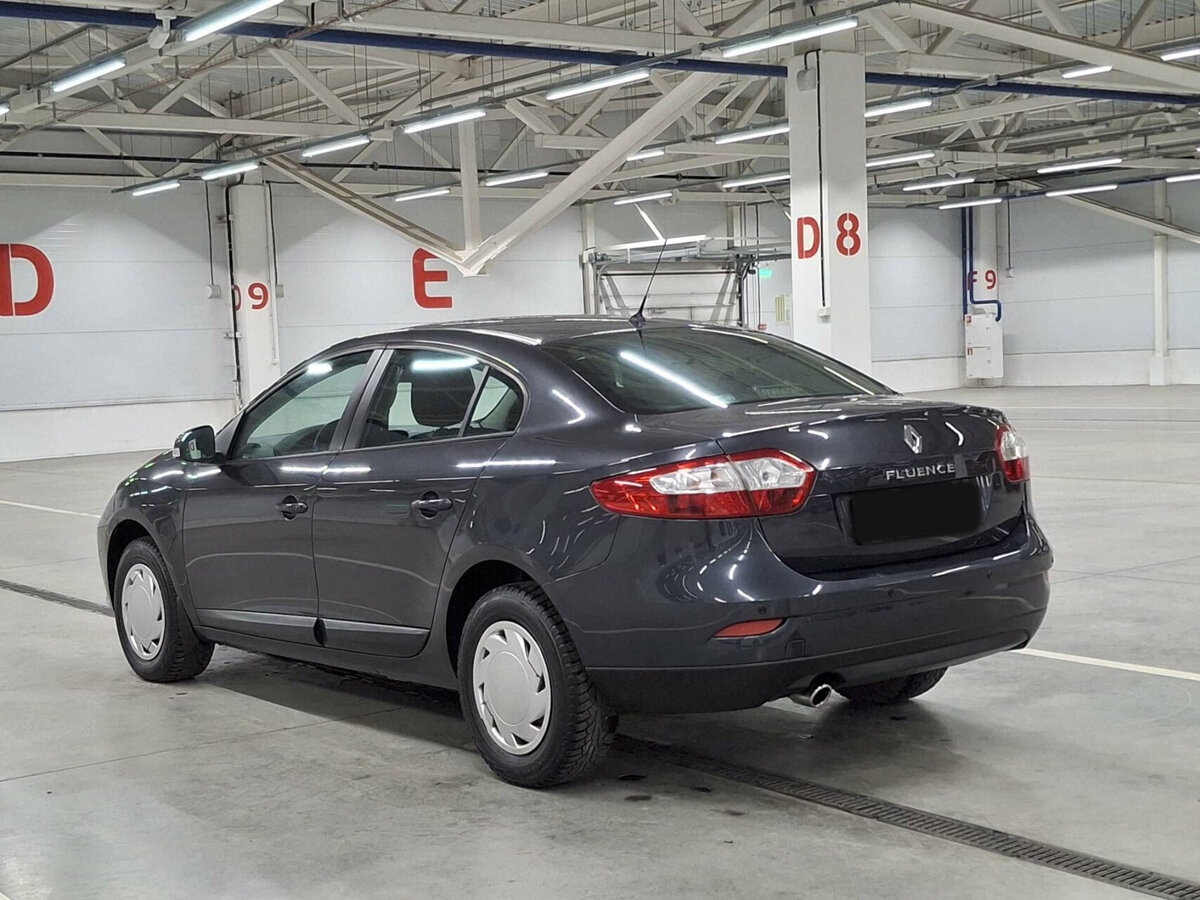 Renault Fluence с пробегом — 2012 год. Фото: #6