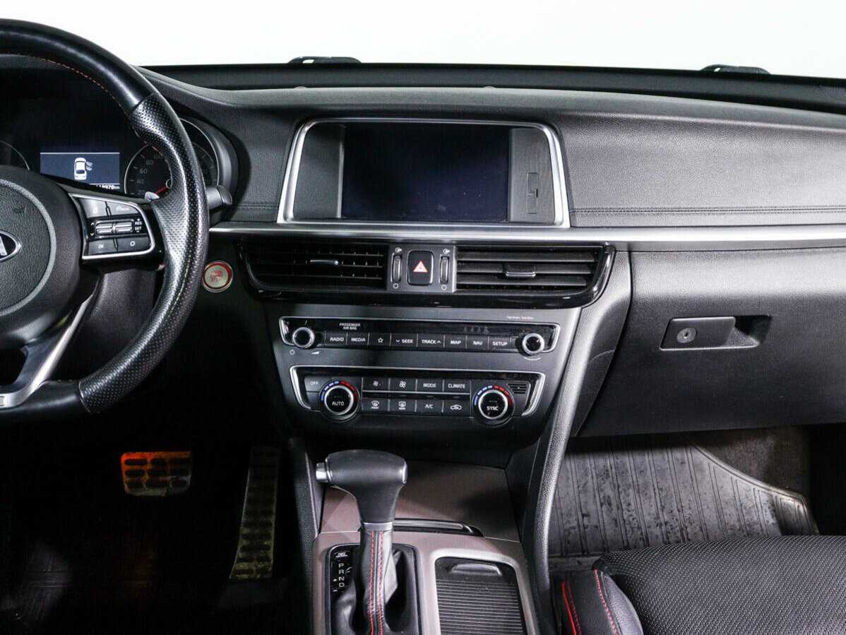 Kia Optima с пробегом — 2018 год. Фото: #10