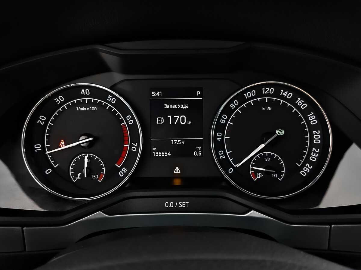 Skoda Superb с пробегом — 2019 год. Фото: #15