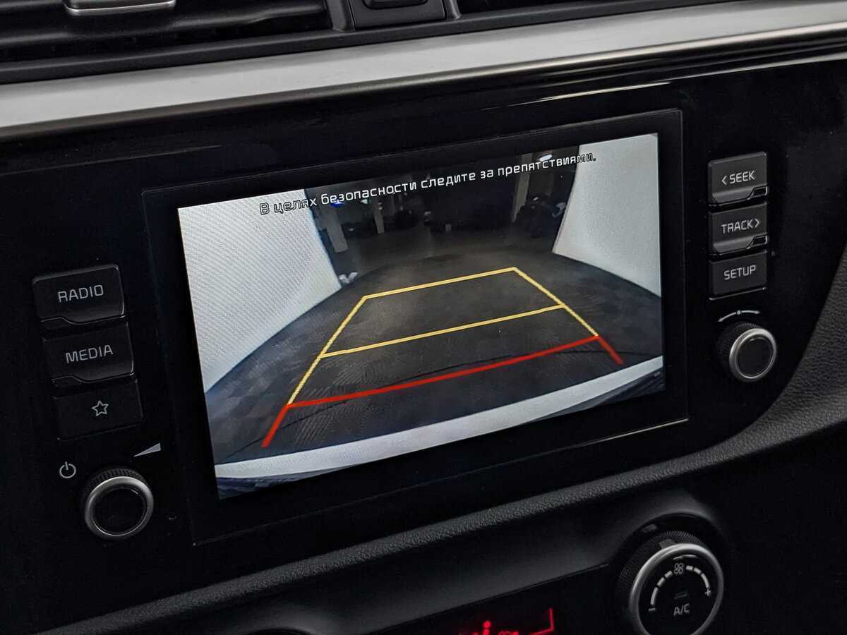 Kia Rio с пробегом — 2020 год. Фото: #25